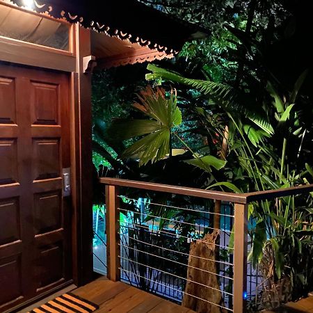 Cairns Rainforest Retreat エクステリア 写真